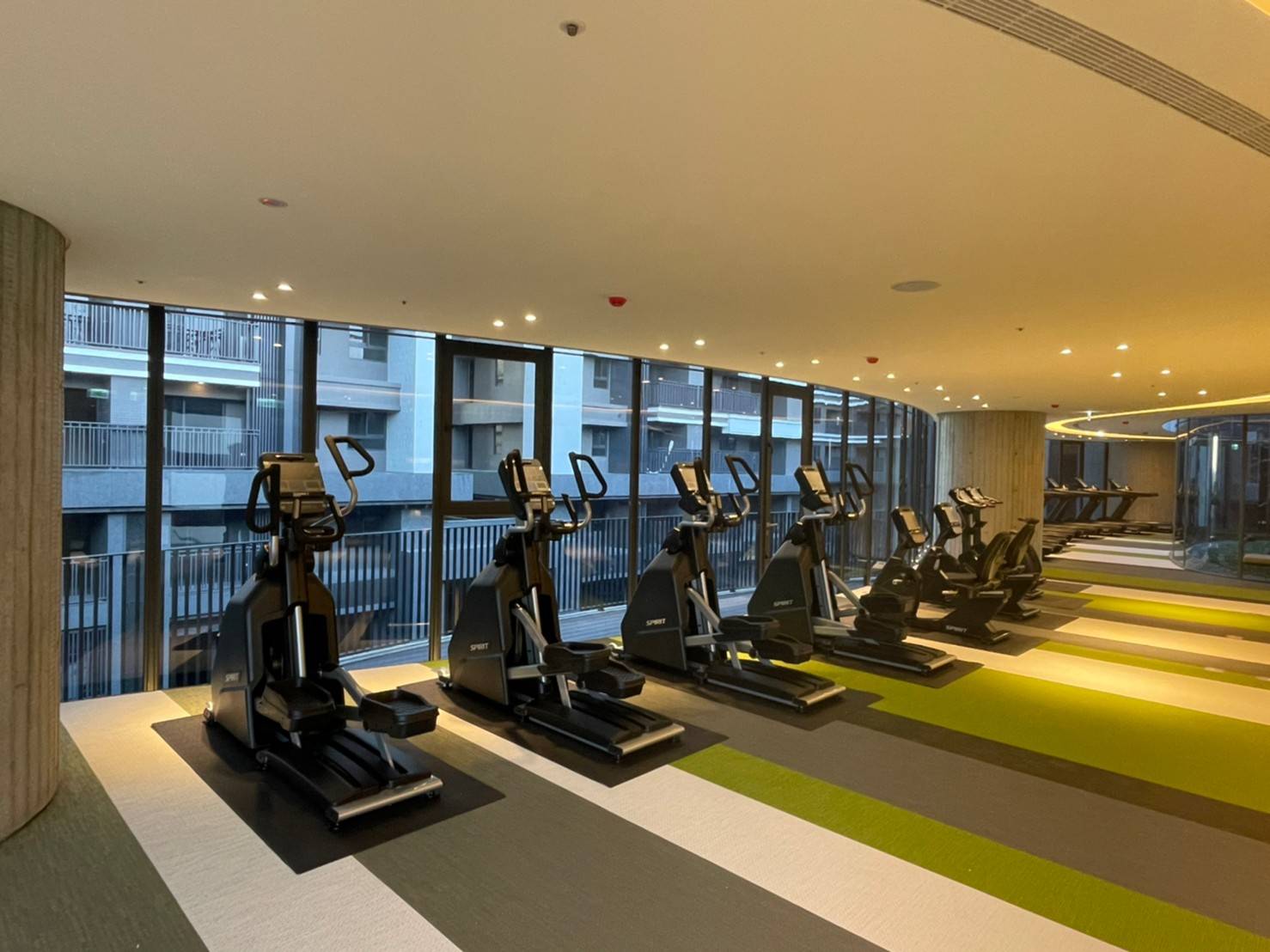 fitnes centr continental w tajvan1 - Фитнес-центр Continental W, Тайвань