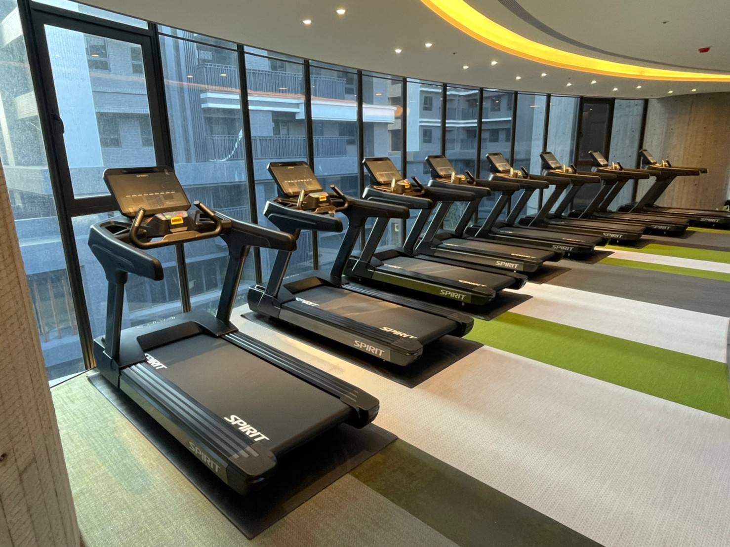 fitnes centr continental w tajvan2 - Фитнес-центр Continental W, Тайвань